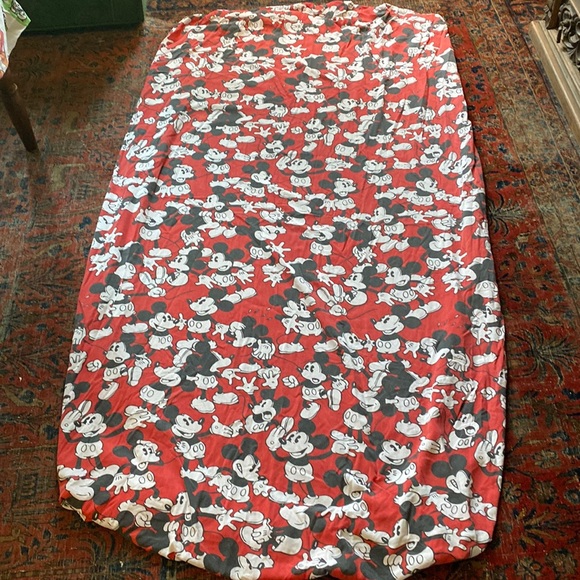 Vintage Disney Mickey Mouse sheet set - Picture 5 of 16